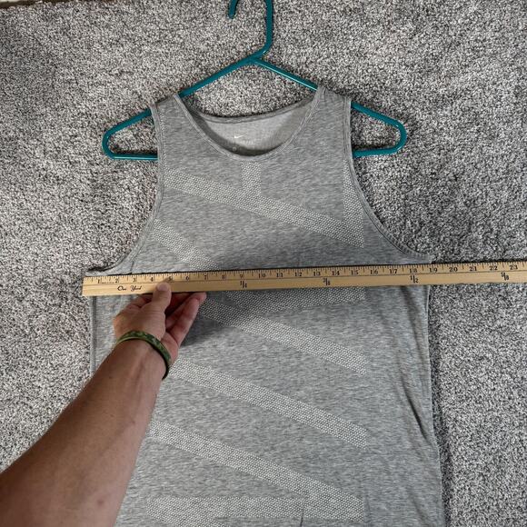 Nike Tank Top Mens Medium Gray Dri-FIT Running Training Sleeveless 911516-063 - Picture 3 of 9